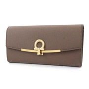 Ferragamo