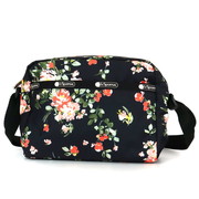LeSportsac