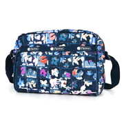 LeSportsac