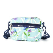 LeSportsac